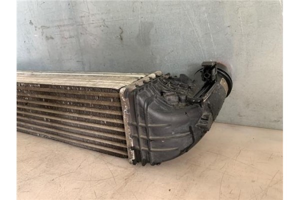 Recambio de intercooler para opel astra k berlina 5p 1.6 dynamic referencia OEM IAM 39185909  