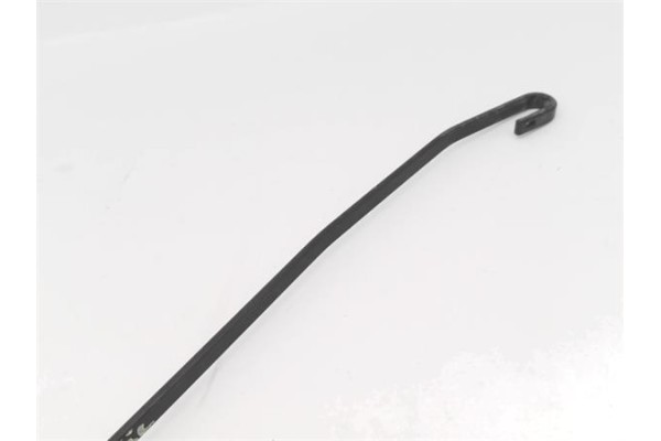 Recambio de brazo limpiaparabrisas delantero izquierdo para renault trafic ii furgón (fl) 2.5 dti referencia OEM IAM 7701050582 