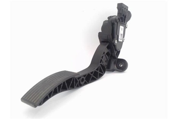 Recambio de pedal acelerador para kia rio (ub) 1.2 basic referencia OEM IAM 327001R500  