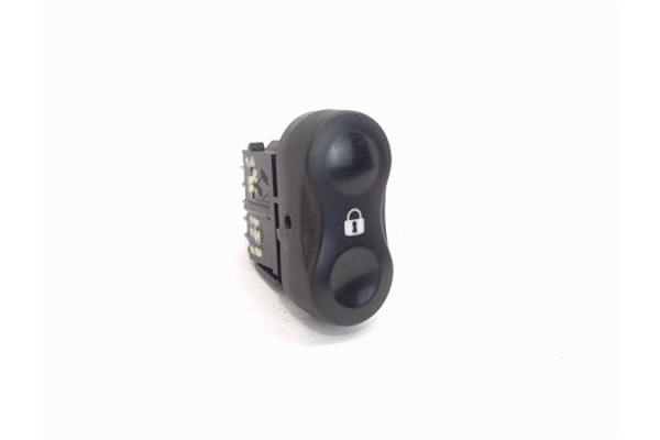 Recambio de boton cierre centralizado para dacia logan 1 1.6 prestige referencia OEM IAM 8200870250 870250 