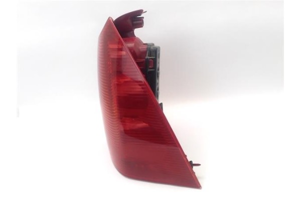 Recambio de piloto trasero derecho para peugeot 307 break (3e) 2.0 hdi 90 referencia OEM IAM 6351Q6  