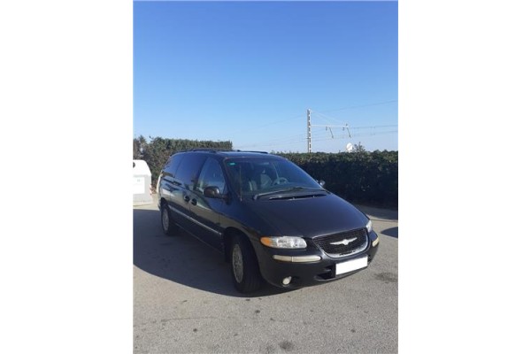 chrysler voyager gs del año 1998