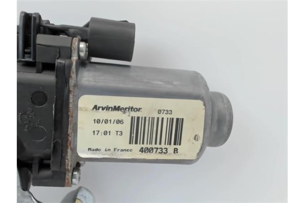 Recambio de mecanismo elevalunas delantero izquierdo para renault megane i scenic (ja0) referencia OEM IAM   