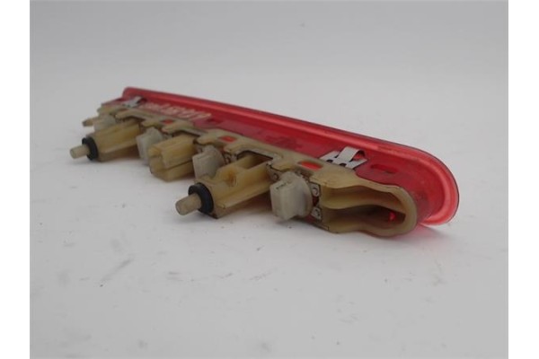 Recambio de luz central de freno para peugeot 207 1.6 confort referencia OEM IAM 6350Y2 5727891 
