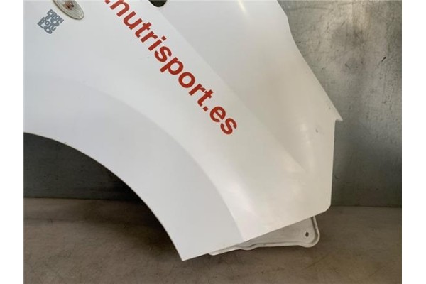Recambio de aleta delantero derecha para nissan nv200 /evalia (m20/m) 1.5 nv200 furgón basic referencia OEM IAM F3100BJ0MA  