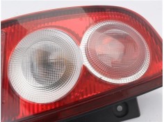 Recambio de piloto trasero izquierdo para nissan micra (k12e) 1.2 16v referencia OEM IAM B6550AX710  