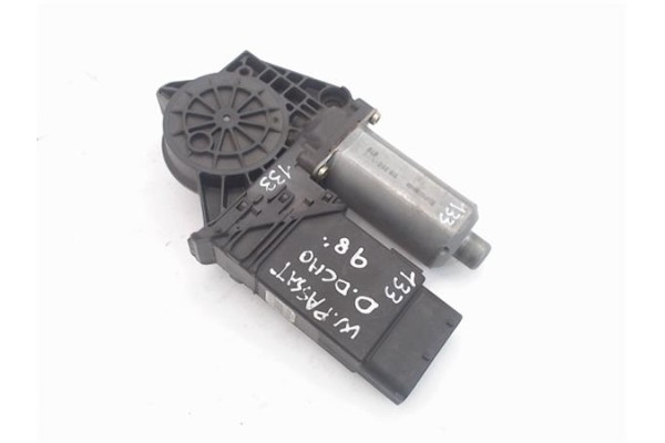 Recambio de elevalunas electrico delantero derecho para volkswagen passat berlina (3b2) referencia OEM IAM (0130821694) (101434-
