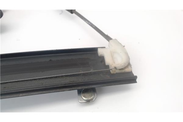Recambio de mecanismo elevalunas delantero izquierdo para chevrolet matiz referencia OEM IAM   