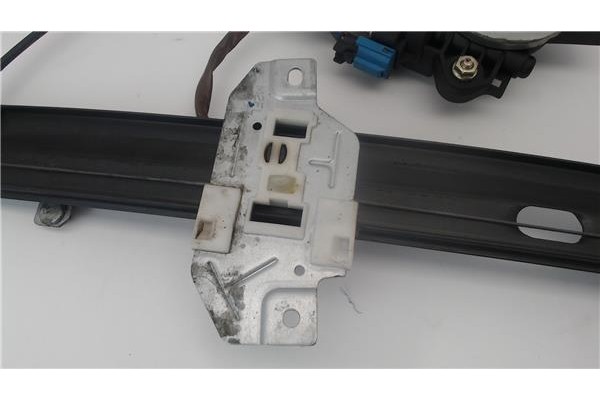 Recambio de mecanismo elevalunas delantero izquierdo para chevrolet matiz referencia OEM IAM   