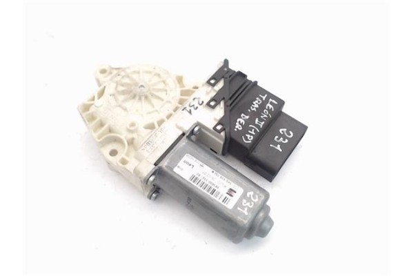 Recambio de elevalunas electrico trasero derecho para seat leon (1p1) referencia OEM IAM (1K0959704N)(973624-106)(983600-334)  