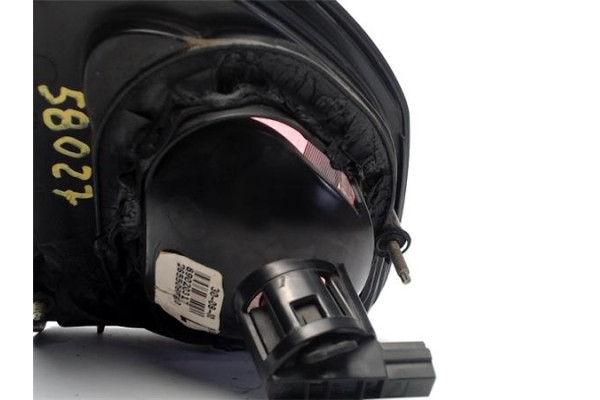 Recambio de piloto porton trasero izquierdo para nissan primera berlina (p11) 2.0 comfort referencia OEM IAM 265559F628  