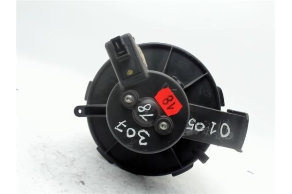 Recambio de ventilador calefaccion para peugeot 307 berlina (s2) referencia OEM IAM 150385  