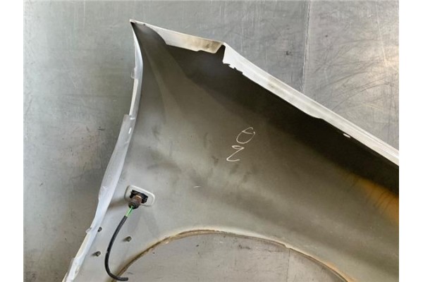 Recambio de aleta delantero izquierda para peugeot partner (s1) 1.9 break referencia OEM IAM 7840H5  