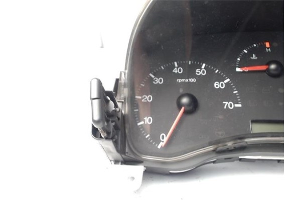 Recambio de cuadro completo para fiat ii punto (188) berlina 1.2 16v 80 (188.233, .235, .253, .255, .333, .353, .639, .63 refere