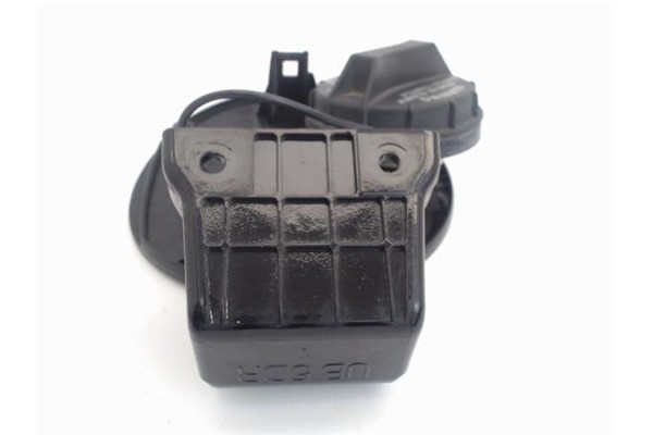 Recambio de tapa exterior combustible para kia rio (ub) 1.2 basic referencia OEM IAM 695101w200  