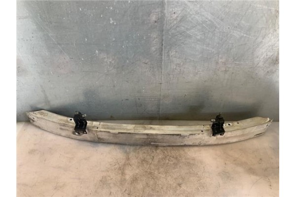 Recambio de refuerzo paragolpes para mercedes-benz clase c (bm 203) familiar 2.2 c 220 t cdi (la) (203.208) referencia OEM IAM A
