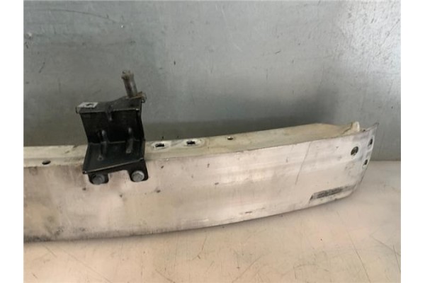 Recambio de refuerzo paragolpes para mercedes-benz clase c (bm 203) familiar 2.2 c 220 t cdi (la) (203.208) referencia OEM IAM A