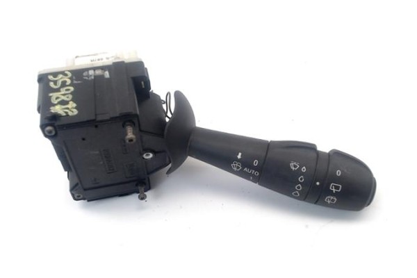Recambio de mando limpiaparabrisas para renault clio iv 1.5 limited referencia OEM IAM 8201168016 10670323 