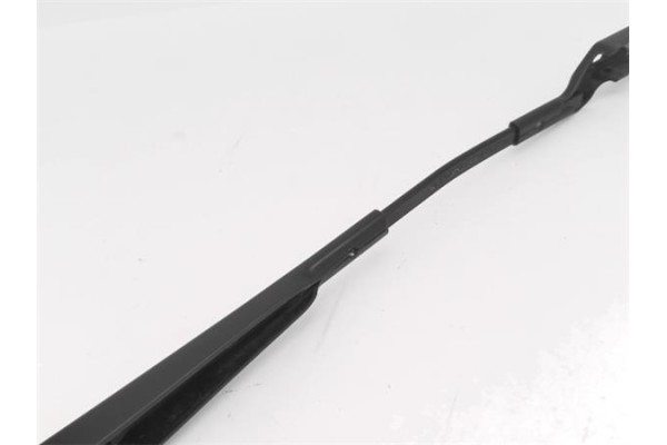 Recambio de brazo limpiaparabrisas delantero derecho para volkswagen polo v (6r1) 1.4 advance referencia OEM IAM 6R1955410A  
