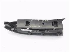 Recambio de mando elevalunas delantero derecho para kia carnival 2.9 crdi referencia OEM IAM 935754D120OT  