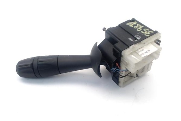 Recambio de mando limpiaparabrisas para renault clio iv 1.5 limited referencia OEM IAM 8201168016 10670323 