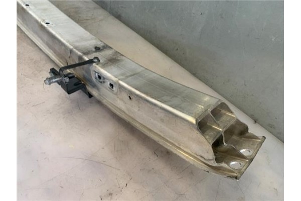 Recambio de refuerzo paragolpes para mercedes-benz clase c (bm 203) familiar 2.2 c 220 t cdi (la) (203.208) referencia OEM IAM A