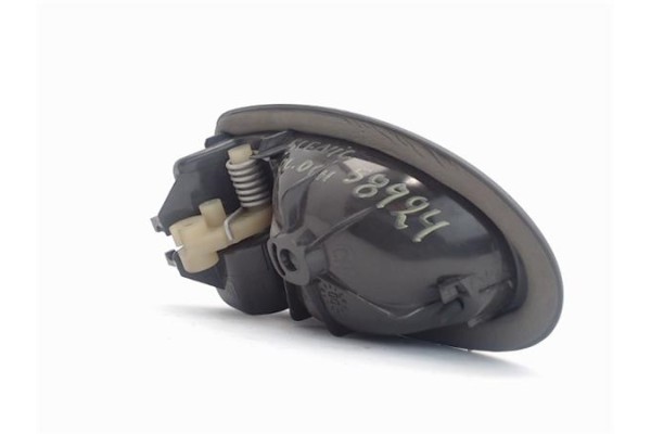 Recambio de maneta exterior delantero derecha para renault scenic i (ja...) 1.6 16v (ja0b, ja04, ja11) referencia OEM IAM 770041