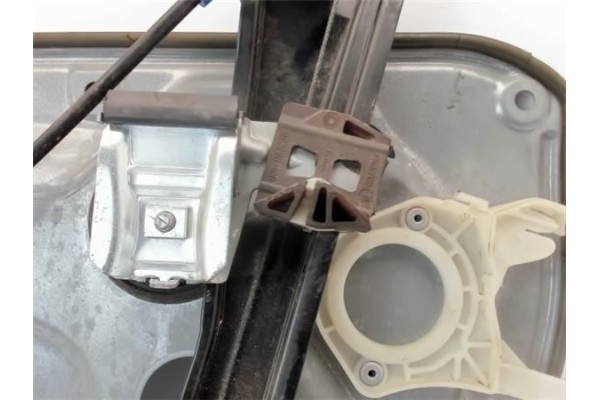 Recambio de elevalunas electrico delantero izquierdo para seat ibiza (6l1) 1.4 stella referencia OEM IAM 6L4837751CM 6L4837755L 