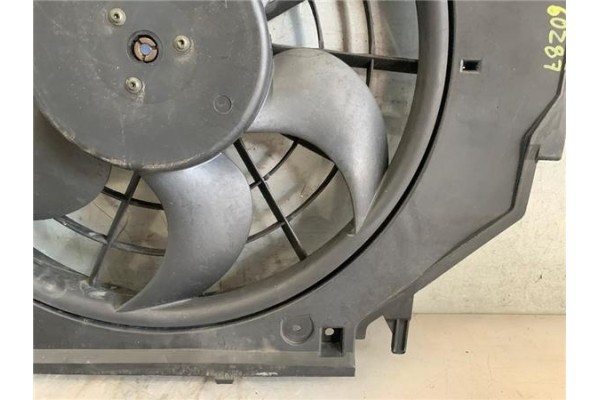Recambio de electroventilador para bmw serie 3 coupe (e46) 2.5 323 ci referencia OEM IAM 17117561757  