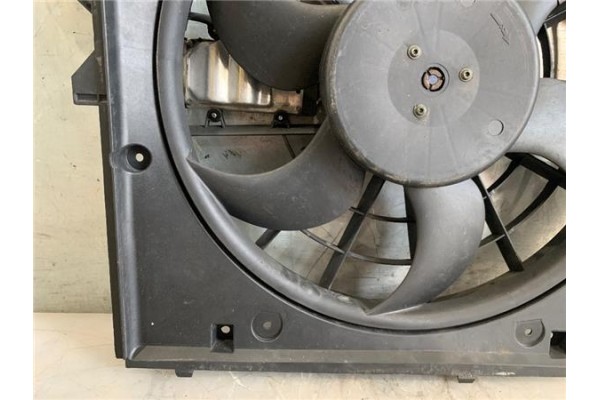 Recambio de electroventilador para bmw serie 3 coupe (e46) 2.5 323 ci referencia OEM IAM 17117561757  