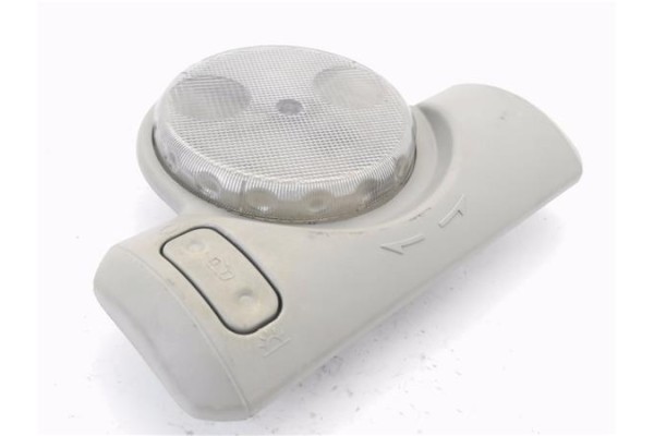 Recambio de luz interior techo para nissan micra (k12e) 1.2 16v referencia OEM IAM 26430AX601  