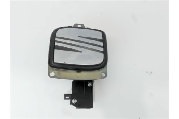 Recambio de cerradura porton para seat ibiza (6l1) 1.4 16v referencia OEM IAM 6L6827573  