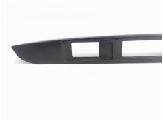 Recambio de moldura porton trasero para mazda 2 (b2w) 1.6 referencia OEM IAM 3m71a43404be  