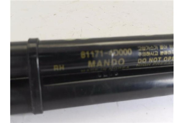 Recambio de amortiguador capo para kia carnival 2.9 crdi referencia OEM IAM 811614D000  