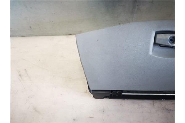 Recambio de guantera salpicadero para bmw serie 5 berlina (e60) 520d referencia OEM IAM 51167034080 51167897418 