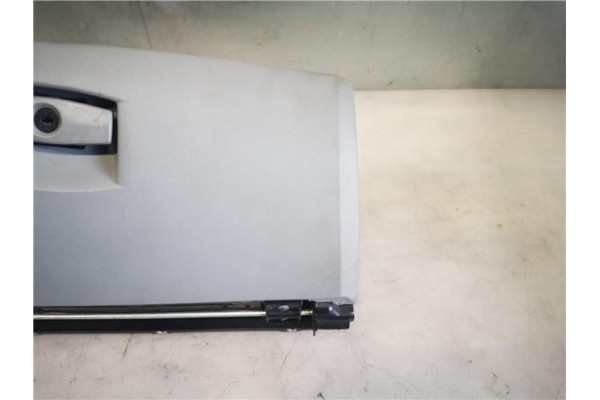 Recambio de guantera salpicadero para bmw serie 5 berlina (e60) 520d referencia OEM IAM 51167034080 51167897418 