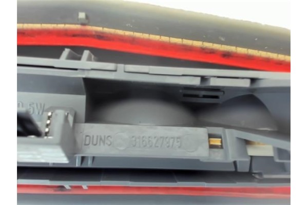Recambio de piloto trasero central para opel corsa d 1.3 cdti referencia OEM IAM 316627975  