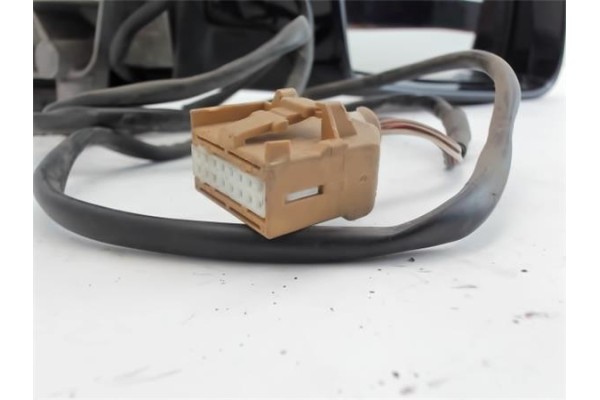 Recambio de retrovisor electrico derecho para audi a4 avant (8e) referencia OEM IAM 50010FA0  