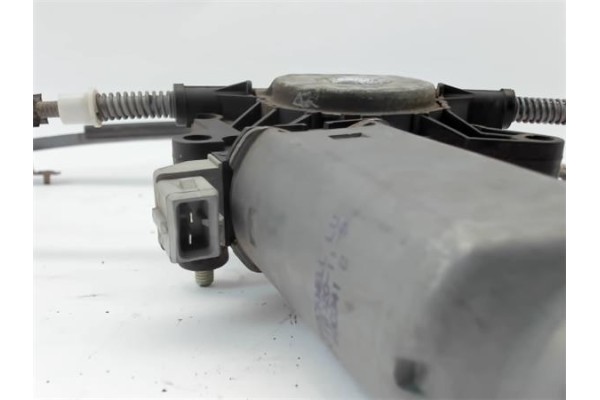 Recambio de mecanismo elevalunas delantero izquierdo para renault clio i fase iii referencia OEM IAM   