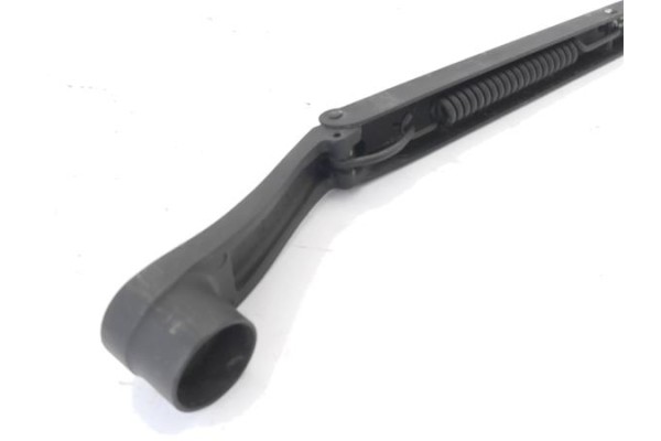 Recambio de brazo limpiaparabrisas delantero izquierdo para kia rio (jb) 1.4 16v referencia OEM IAM 983101G000  
