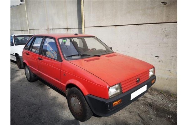 seat ibiza del año 1990