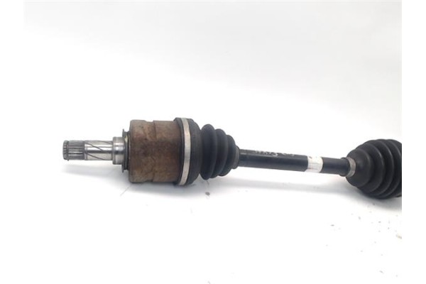Recambio de palier delantero izquierdo para opel corsa d 1.3 cdti referencia OEM IAM 93169656 95524444 