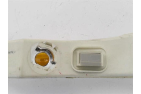 Recambio de intermitente delantero dcho para volkswagen passat berlina (3c2) 2.0 tdi 16v referencia OEM IAM 084411623R  