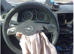 Recambio de volante para opel astra h gtc 1.4 referencia OEM IAM 913316  