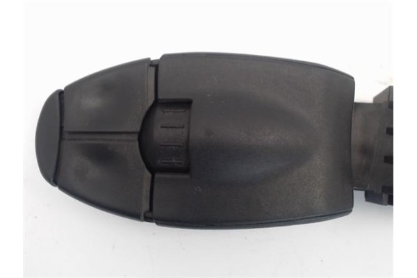 Recambio de mando multifuncion para peugeot 207 referencia OEM IAM   