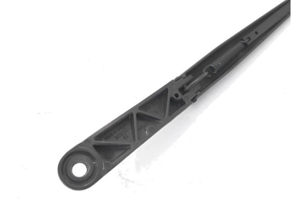 Recambio de brazo limpiaparabrisas delantero derecho para opel astra j 1.6 referencia OEM IAM 13289887  