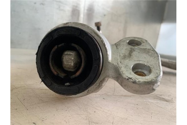 Recambio de brazo suspension delantero derecho para bmw serie 3 coupe (e46) 2.5 323 ci referencia OEM IAM 31122343358  
