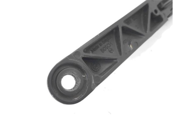Recambio de brazo limpiaparabrisas delantero derecho para opel astra j 1.6 referencia OEM IAM 13289887  