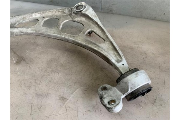 Recambio de brazo suspension delantero derecho para bmw serie 3 coupe (e46) 2.5 323 ci referencia OEM IAM 31122343358  