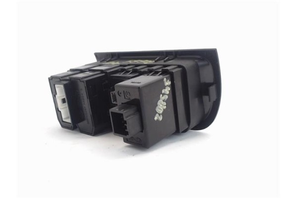 Recambio de conjunto interruptores para kia rio (ub) 1.2 basic referencia OEM IAM 299105391  
